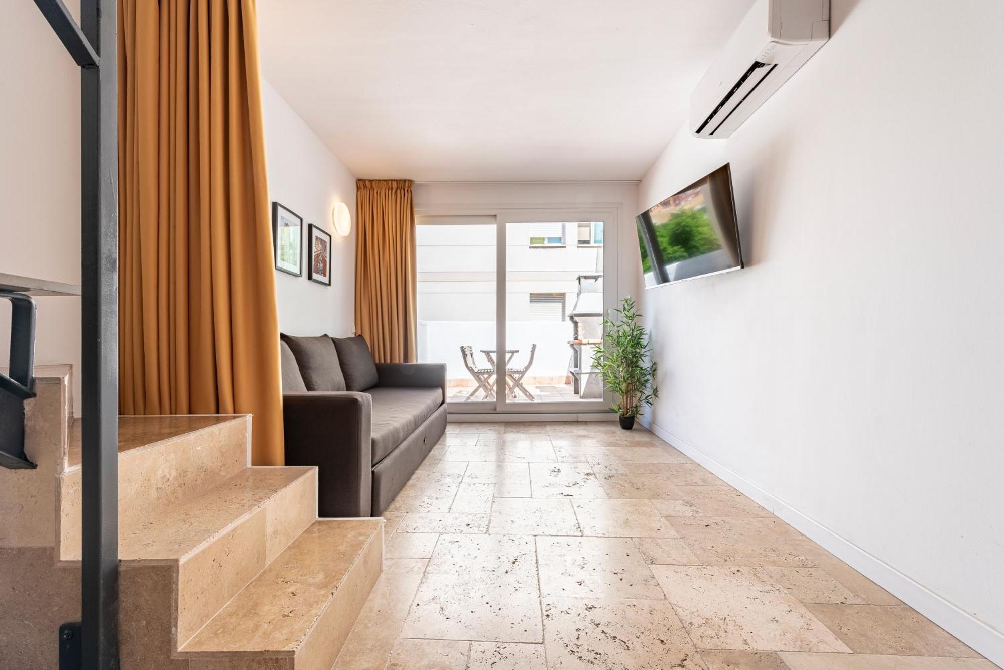Ferienwohnung Desactivado Atico Duplex Con Barbacoa Y Terraza En Barri Port Maritim Tarragona Exterior foto